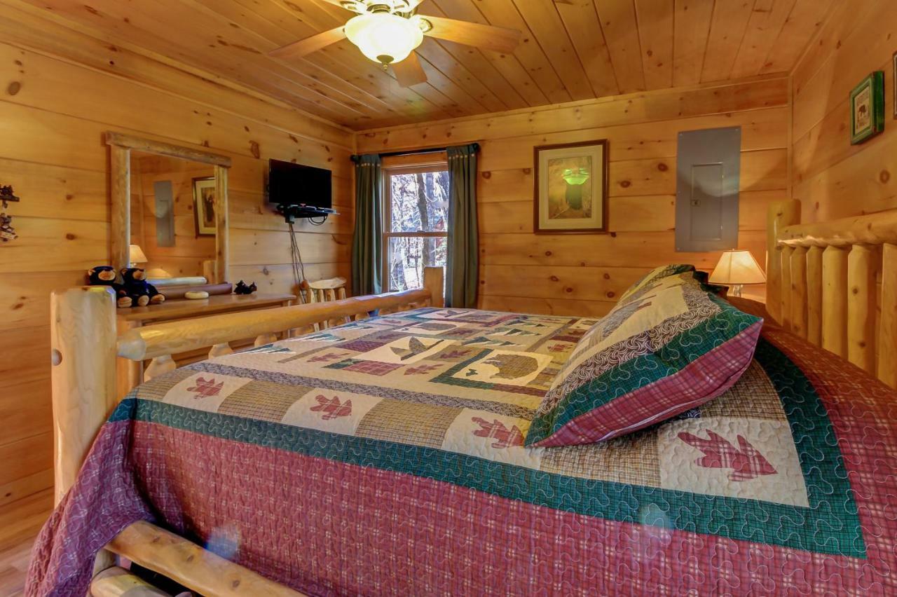 Two Bears Cabin Wear Valley Exterior photo