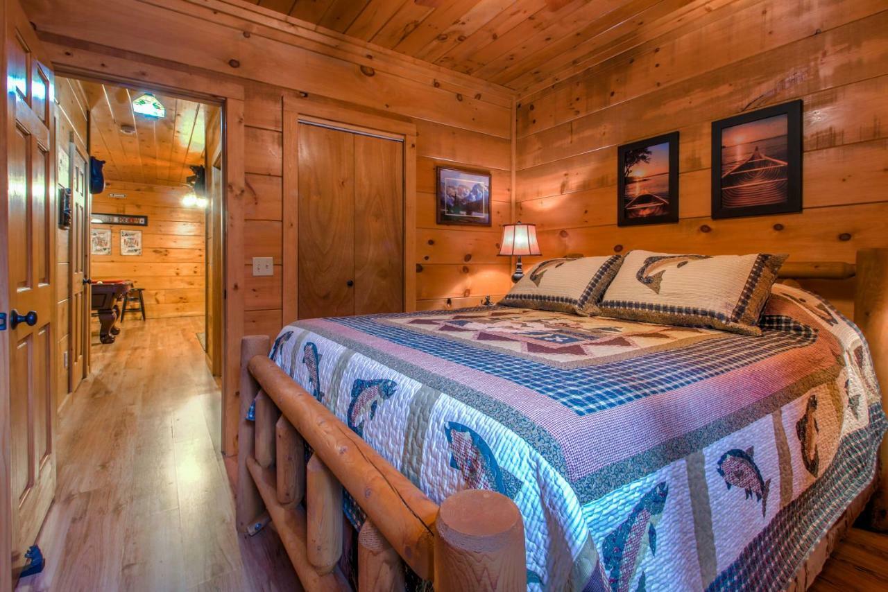 Two Bears Cabin Wear Valley Exterior photo